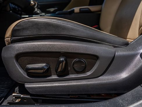 Used 2019 Lexus ES 350 w/ Premium Package FWD image 26