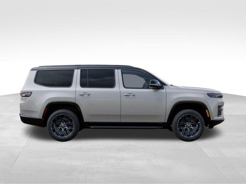 New 2026 Jeep Grand Wagoneer 4WD image 21