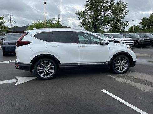Used 2020 Honda CR-V Touring image 4