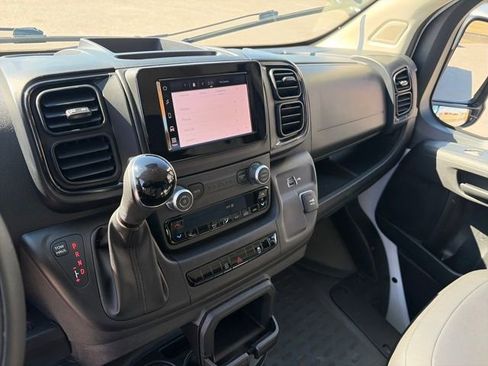 Used 2024 RAM ProMaster 2500 image 34