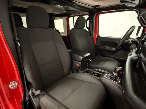 Used 2023 Jeep Wrangler Sport S image 15