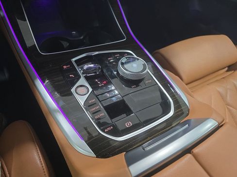 Certified 2024 BMW X5 sDrive40i w/ Executive Package RWD image 18