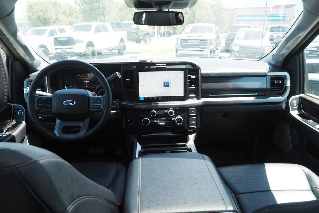 Used 2025 Ford F350 Lariat w/ Black Appearance Package AWD/4WD image 18
