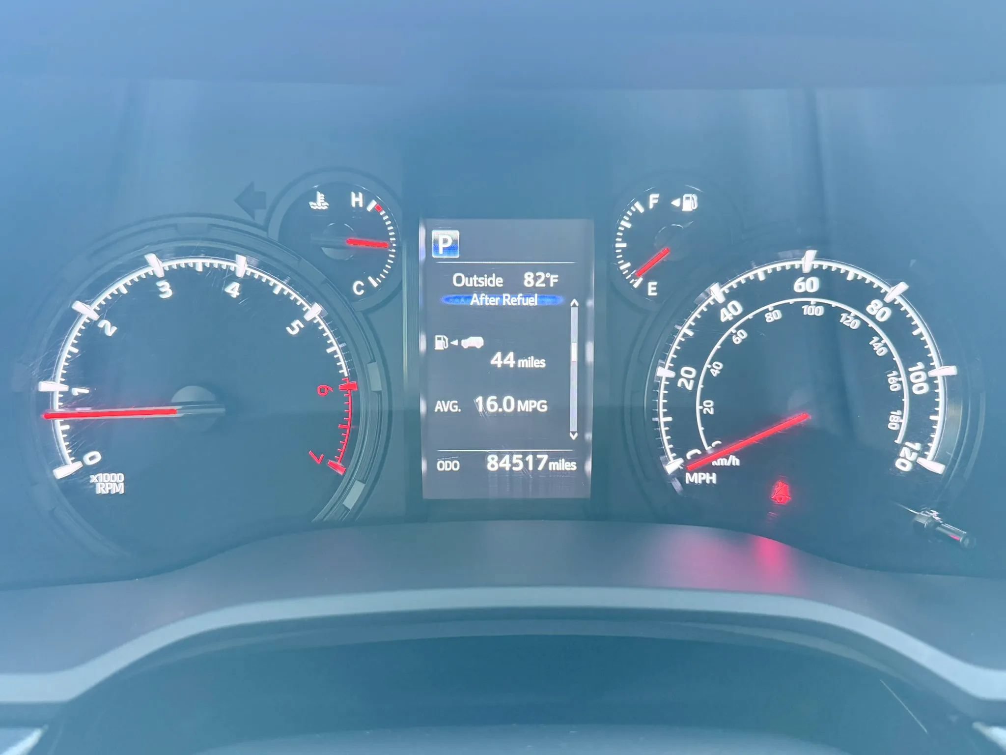 Used 2021 Toyota 4Runner SR5 AWD/4WD image 28