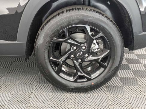 New 2026 Chevrolet Trax LT FWD image 14