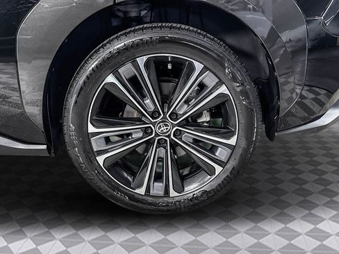 Used 2023 Toyota bZ4X Limited w/ Weather Package image 30