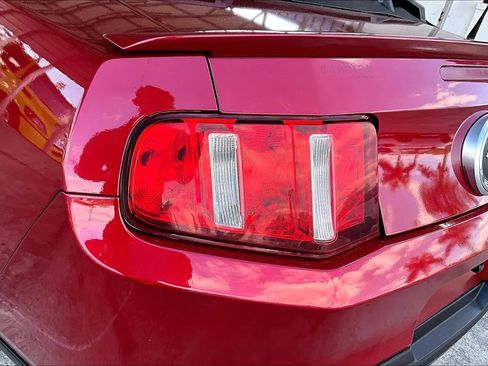 Used 2010 Ford Mustang image 20