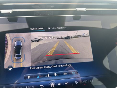 Used 2025 Mercedes-Benz E 350 Sedan image 25