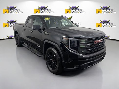 Used 2023 GMC Sierra 1500 Elevation image 3