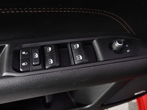 Used 2022 Jeep Compass Limited w/ (RED) Package image 23