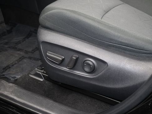 Used 2024 Toyota RAV4 XLE image 12