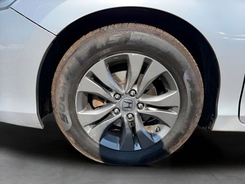 Used 2014 Honda Accord LX image 9