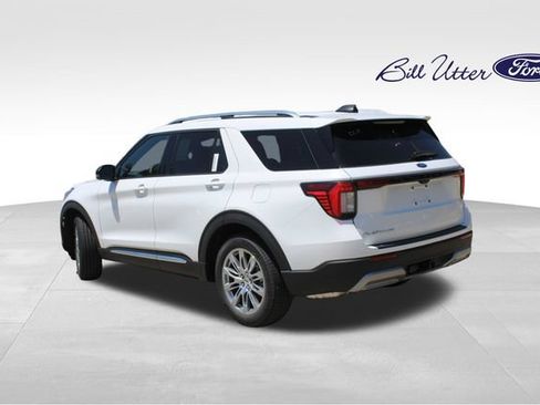 New 2026 Ford Explorer Platinum RWD image 4