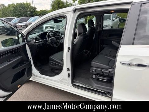 Used 2022 Honda Odyssey Touring image 19