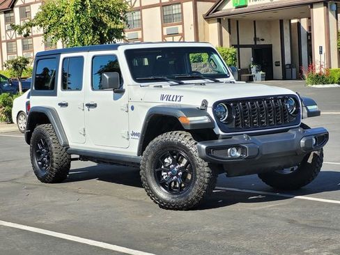 Used 2025 Jeep Wrangler Unlimited Sport S 4xe AWD/4WD image 2