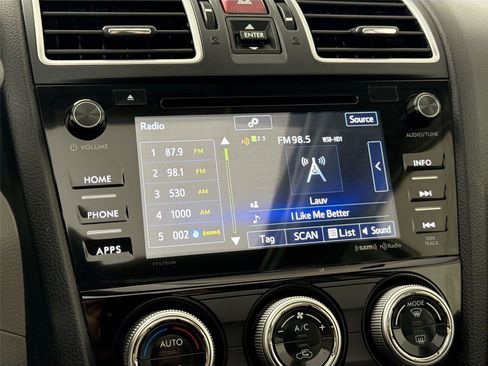 Used 2017 Subaru Forester 2.5i Limited image 23