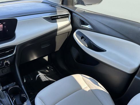 Used 2025 Buick Encore GX Sport Touring image 16