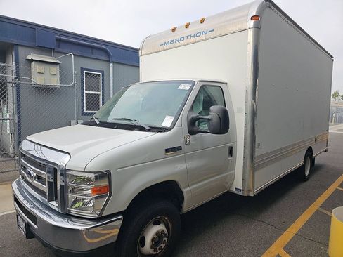 Used 2019 Ford E-450 and Econoline 450 Super Duty w/ Power Windows & Locks Group RWD image 1