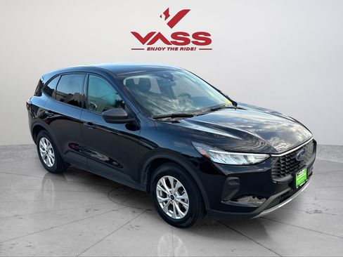 Used 2025 Ford Escape Active FWD image 7