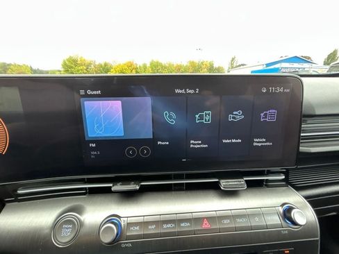 Used 2025 Hyundai Kona SEL FWD image 21