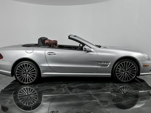 Used 2009 Mercedes-Benz SL 550 image 13