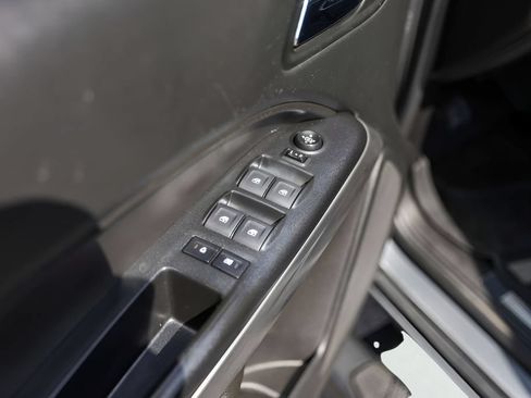 Used 2019 Chevrolet Colorado ZR2 AWD/4WD image 24
