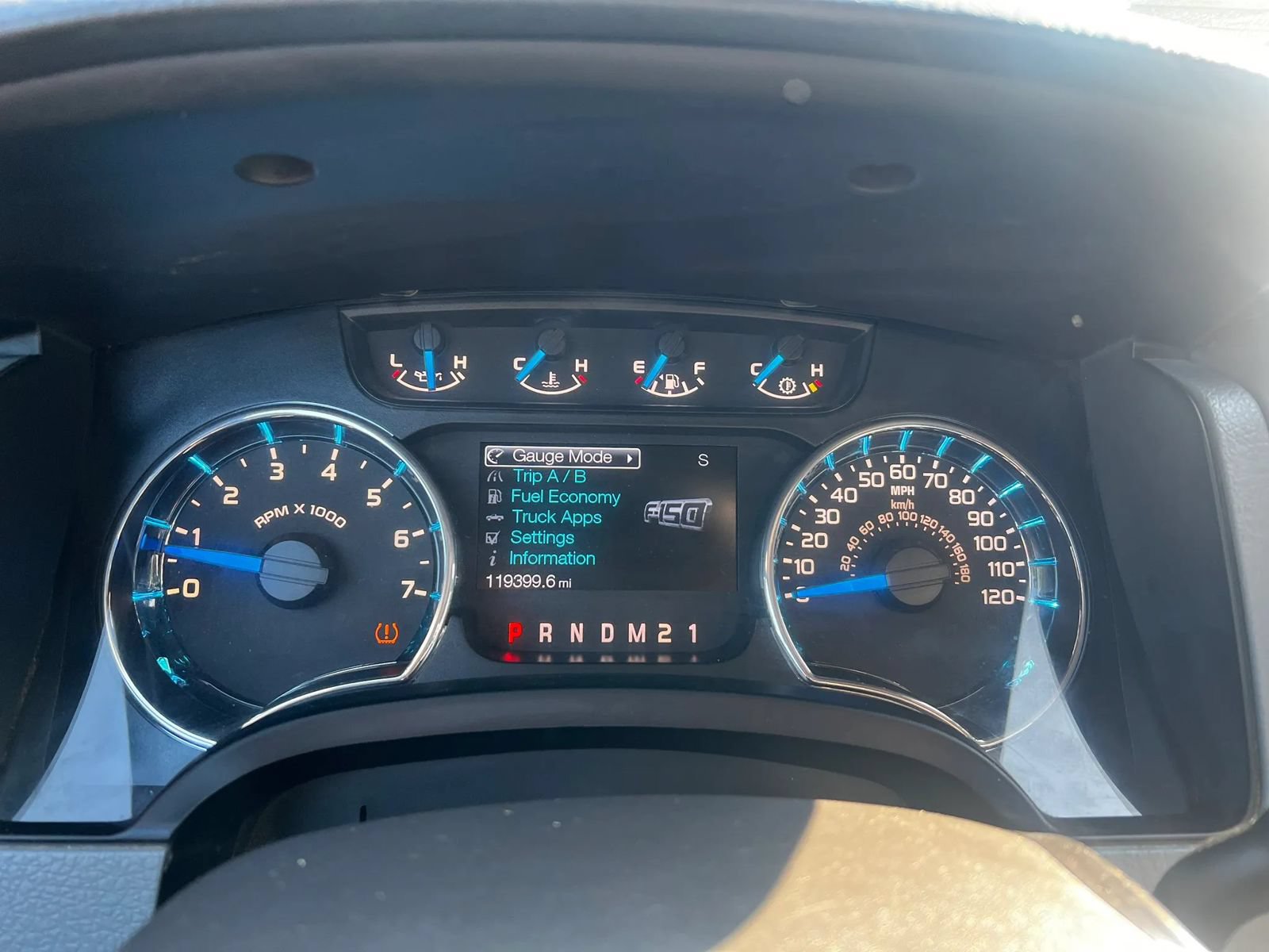 Used 2013 Ford F150 XLT w/ XLT Chrome Pkg AWD/4WD image 14