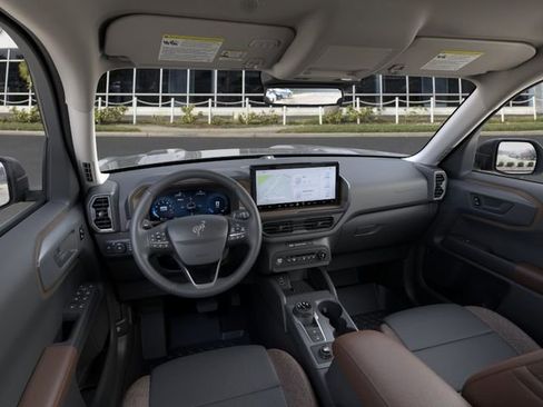 New 2025 Ford Bronco Sport Outer Banks w/ Outer Banks Tech Package+ AWD/4WD image 9