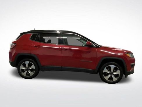 Used 2018 Jeep Compass Latitude w/ Popular Equipment Group image 2