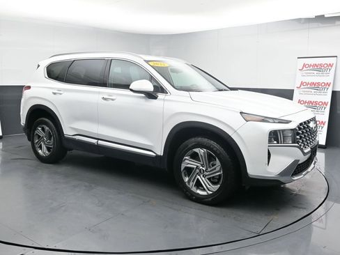 Used 2022 Hyundai Santa Fe SEL image 2