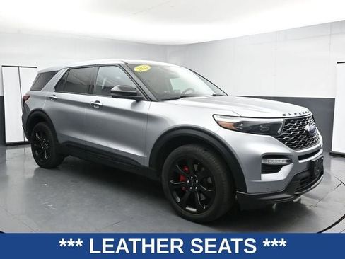 Certified 2022 Ford Explorer ST w/ Equipment Group 401A AWD/4WD image 2
