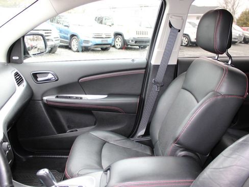 Used 2016 Dodge Journey R/T w/ Driver Convenience Group image 14