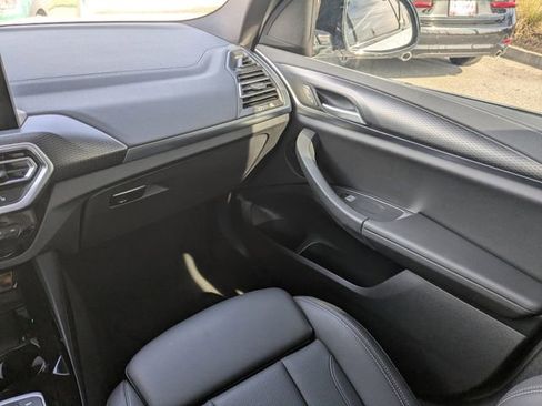 Used 2024 BMW X3 M40i w/ Premium Package image 17