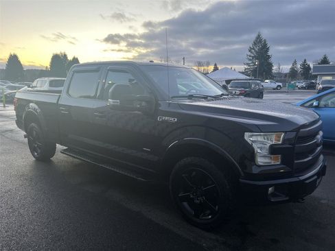 Used 2015 Ford F150 Lariat w/ Equipment Group 501A Mid image 7