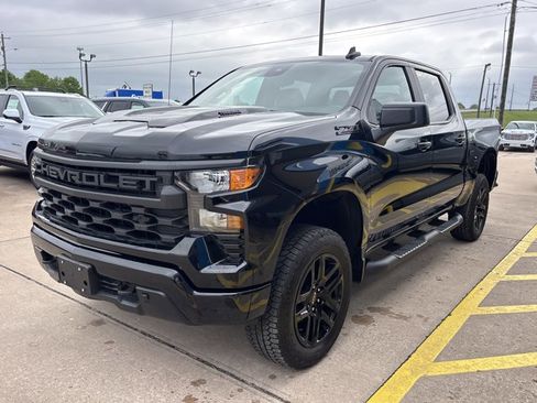 New 2026 Chevrolet Silverado 1500 Custom Trail Boss w/ Turbomax Blackout Package AWD/4WD image 9