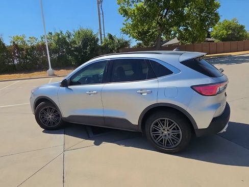 Used 2021 Ford Escape SEL FWD image 5