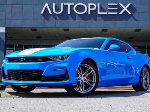 Used 2022 Chevrolet Camaro SS image 1