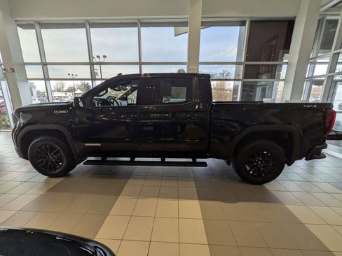 Certified 2026 GMC Sierra 1500 Elevation AWD/4WD image 4