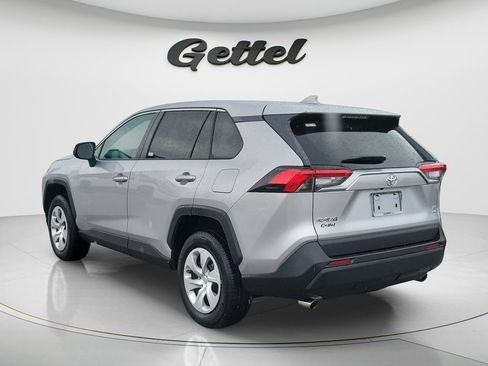 Used 2022 Toyota RAV4 LE AWD/4WD image 7
