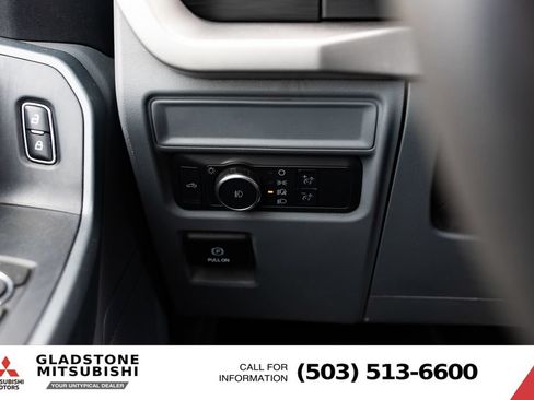 Used 2023 Ford F150 XLT AWD/4WD image 14