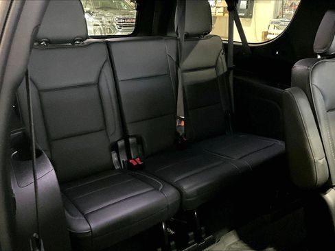 Used 2023 GMC Yukon XL Denali image 29
