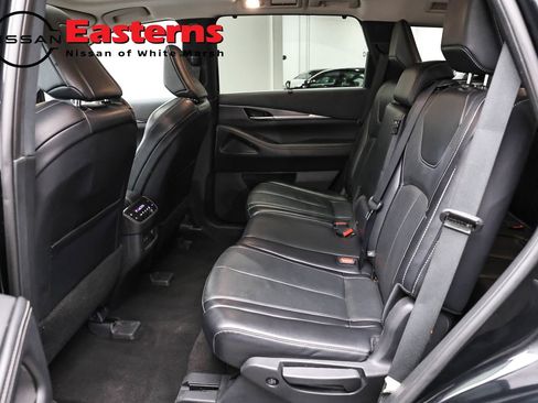 Used 2023 INFINITI QX60 Luxe w/ Cargo Package AWD/4WD image 22