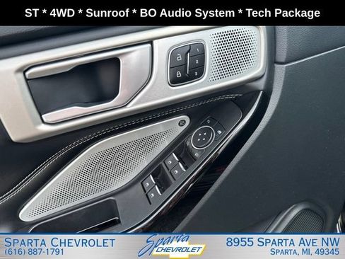 Used 2023 Ford Explorer ST w/ Technology Package AWD/4WD image 12