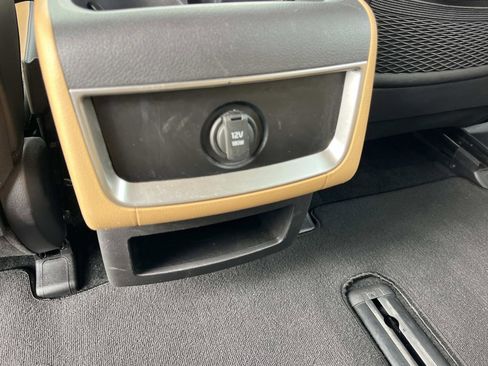 Certified 2024 Kia Carnival LX image 18