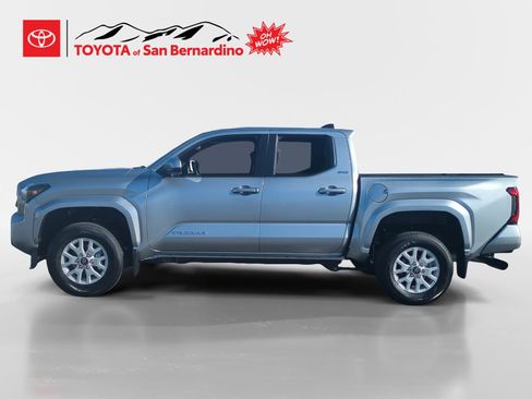New 2026 Toyota Tacoma SR5 image 2
