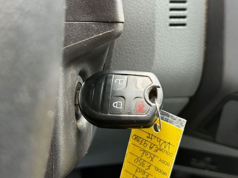 Used 2011 Ford F350 XL w/ PWR Equipment Group AWD/4WD image 21