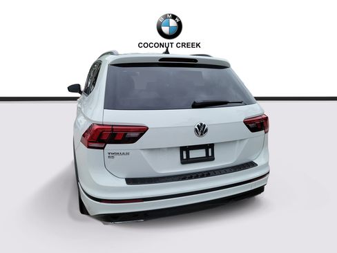 Used 2021 Volkswagen Tiguan SE R-Line FWD image 3