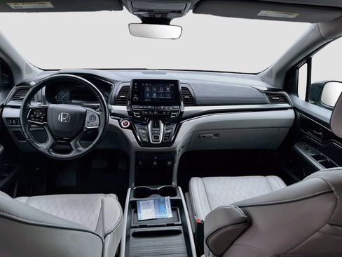 Used 2023 Honda Odyssey Elite image 24