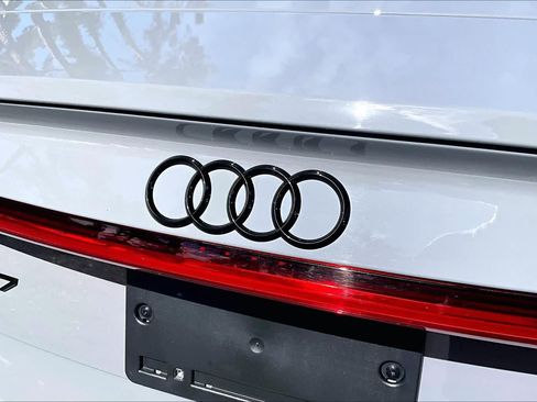 Used 2024 Audi RS 7 Performance AWD/4WD image 10