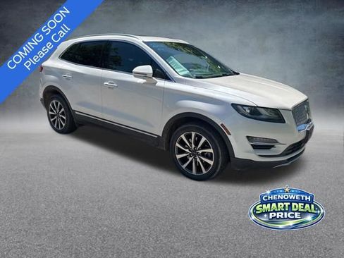 Used 2019 Lincoln MKC Reserve w/ MKC Climate Package AWD/4WD image 1